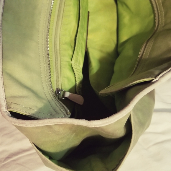 Coach Diaper Bag/Baby Bag/Green - Picture 5 of 7